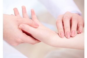 Hypermobility and joint pain - how to help with mobility and motor skills 