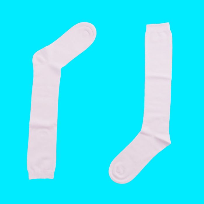 Seamfree Comfort Sensory Socks City of Clouds Knee High White