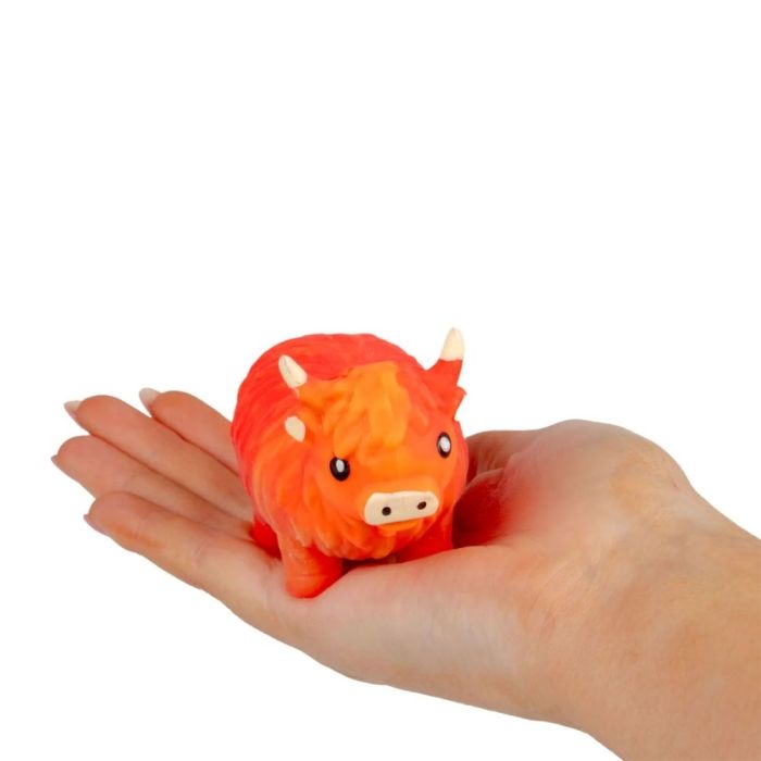 Stretchy Highland Cow