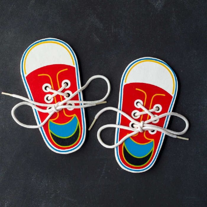 Wooden Lacing Shoe 21914FSC Tobar 