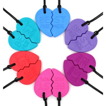 ARK's Best Friends Split Heart Chewelry Set Group